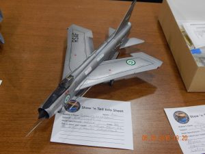 Richard Abraham's 1/48 Airfix F5 Lightning