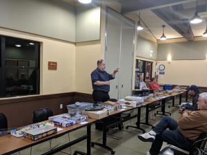 Club President Bob Ekstrom brings the meeting to order