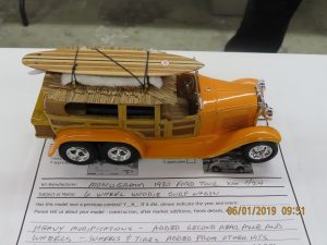 6-Wheel Woodie Surf Wagon by Steve Taylor 6-Wheel Woodie Surf Wagon by Steve Taylor